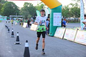 BIB: 1385
                            <button type="button" onclick="openModal(3806983)" class="btn btn-primary btn-sm float-right btn-popup" data-toggle="modal" data-target=".modal-high-quality">
                        <i class="fas fa-shopping-cart"></i> Add to Cart
                    </button>
                                            <button type="button" onclick="isThisMe(3806983, true)" class="btn btn-success btn-sm float-right btn-popup btn-isme hidden" data-toggle="tooltip" data-placement="bottom" title="นี่คือรูปของคุณใช่ไหม คลิกที่นี่เพื่อเอาเข้าอัลบั้ม">
                        <i class="fas fa-plus"></i> Add to album
                    </button>
                    <button type="button" onclick="isThisMe(3806983, false)" class="btn btn-warning btn-sm float-right btn-popup btn-isnotme hidden">
                        <i class="fas fa-ban"></i> Remove from album
                    </button>